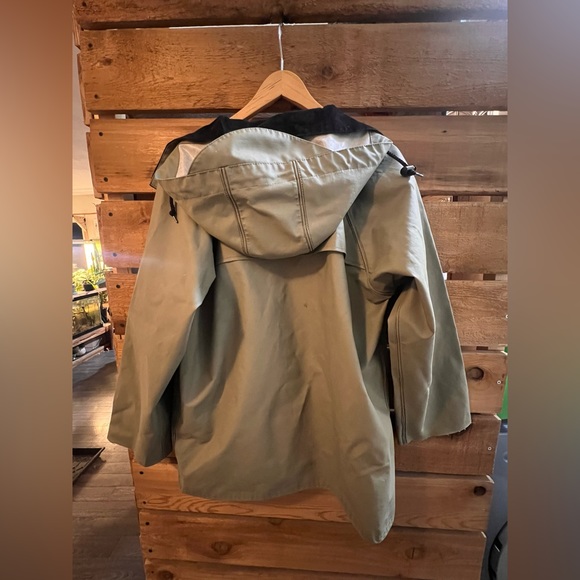 Waterproof Dakota rain jacket - Picture 2 of 2